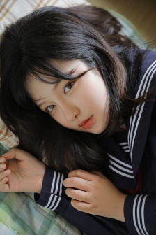 烂草莓BY梨梨亚冬